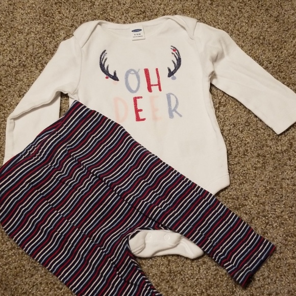 Old Navy Other - Oh deer Christmas onesie bundle